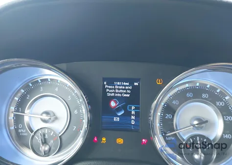 2012 Chrysler 300 Limited z USA, uszkodzony, nr VIN 2C3CCACG2CH224281